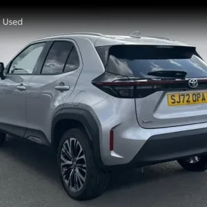 2022 Toyota Yaris Cross 1.5 Hybrid Excel 5-door Estate - Image 4