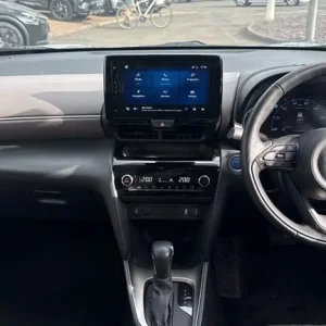 2022 Toyota Yaris Cross 1.5 Hybrid Excel 5-door Estate - Image 5