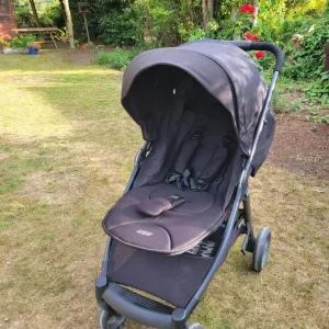 Mamas and Papas Armadillo Pushchair