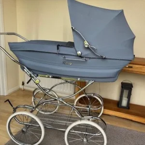 Grey Royale Pram - Image 4