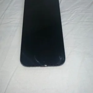 iPhone 16 Pro - Image 8