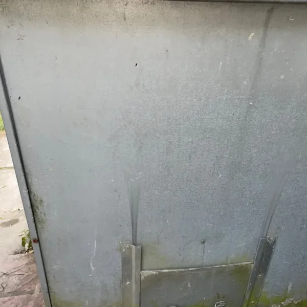 Metal coal bunker