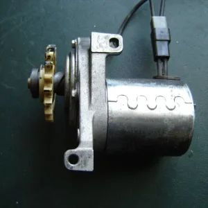 MTD 5.5HP mower starter motor and battery charging coil with wiring - Image 4