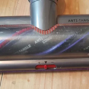 dyson cyclone v10 total clean cordless vacuum cleaner - Image 4
