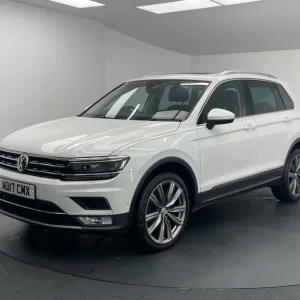 2017 Volkswagen Tiguan 2.0 BiTDI BlueMotion Tech SEL SUV - Image 6