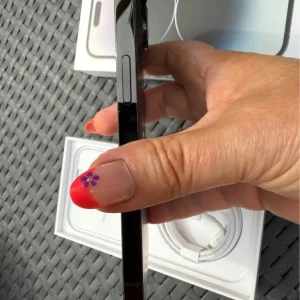 iPhone 14 Pro 128GB Unlocked - Image 3