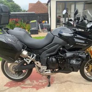 Triumph Tiger 1050 SE ABS 2011 - Image 2