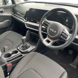 Kia Sportage 1.6 T-GDI MHEV Hybrid SUV - Image 5