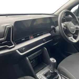 Kia Sportage 1.6 T-GDI MHEV Hybrid SUV - Image 8