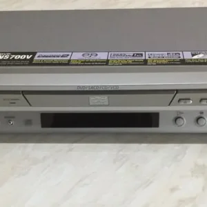SONY DVP-NS700V SACD/DVD PLAYER - SILVER - Image 3