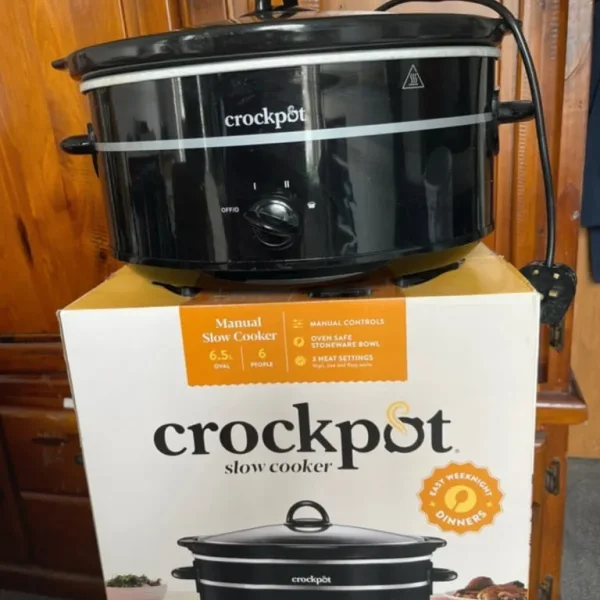 Crock-Pot Slow Cooker 6.5L ceramic with removable bowl, works perfectly