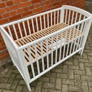 Elementary cot bed by John Lewis - Image 3
