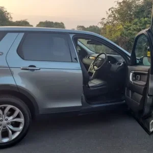 Land Rover Discovery Sport Estate 2017 - Image 3