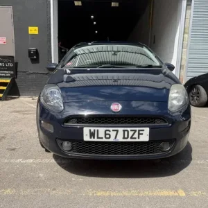 2018 Fiat Punto 1.2 Easy + Euro 6 5-door hatchback - Image 2