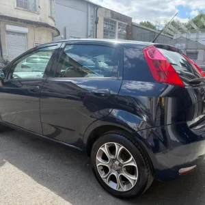 2018 Fiat Punto 1.2 Easy + Euro 6 5-door hatchback - Image 5
