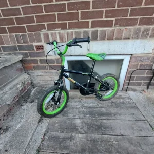 Great bike for young boys, ages 3-5 - Image 2