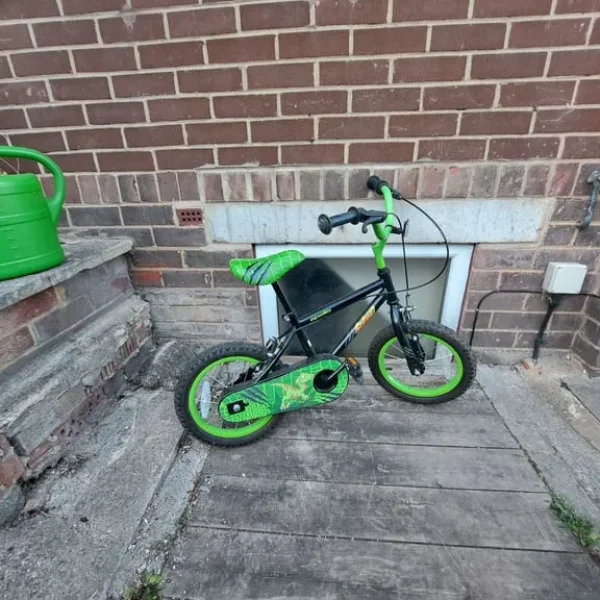 Great bike for young boys, ages 3-5