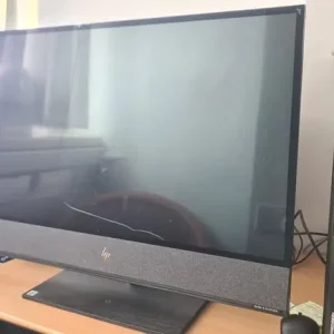 HP Envy 32 32" All-in-One PC - Image 2