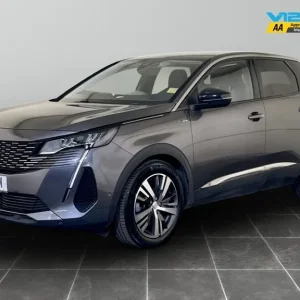 2022 Peugeot 3008 1.6 Plug-in Hybrid with Apple CarPlay and Safety Features - Image 6