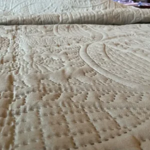 Ringley home collection king size throw - Image 3