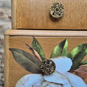 Floral mid-century modern chest of drawers with magnolia transfer - Image 3