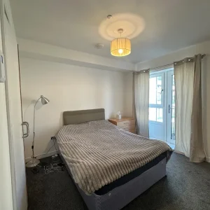 Single or Twin Room in Preston, Lancashire - Image 2