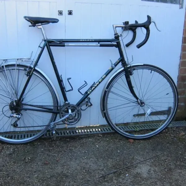 DAWES GALAXY TOURING BIKE