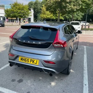 Volvo V40 2.0D 2016 Hatchback - Image 5