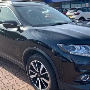 2016 Nissan X-Trail 1.6 dCi Tekna 5dr 4WD with 7 seats