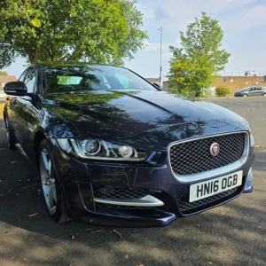 2016 Jaguar XE Xe R-sport D Auto Saloon Diesel Automatic - Image 3