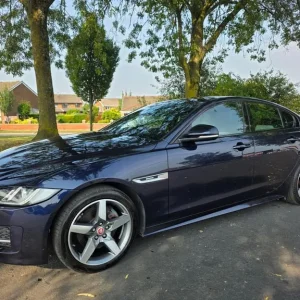 2016 Jaguar XE Xe R-sport D Auto Saloon Diesel Automatic - Image 7