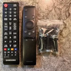 Samsung 49” Curved UHD 4K Smart TV - Image 6