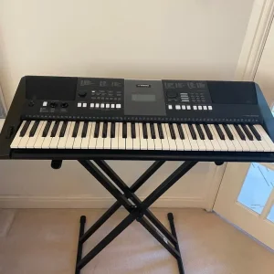 Yamaha PSR-E423 Keyboard with KS7191 Stand