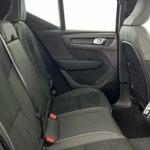 2024 Volvo XC40 Ultimate Mild Hybrid Estate - Image 6
