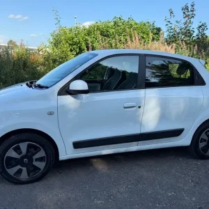 2016 Renault Twingo 1.0 SCE Play 5-door hatchback - Image 7