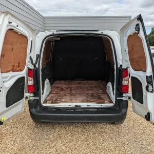 2020 Peugeot Partner BlueHDi 1000 Professional Panel Van Diesel Manual - Image 7