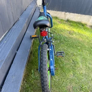 Boys Apollo bike - Image 5