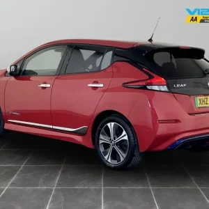 2019 Nissan Leaf Tekna 40kWh Electric Hatchback - Image 8
