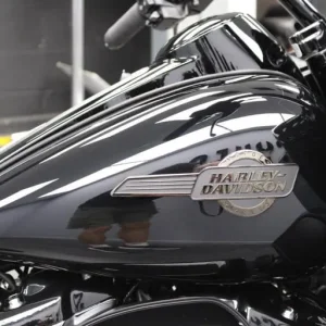2024 Harley-Davidson FLTRK Touring Road Glide Limited in Vivid Black - Image 7