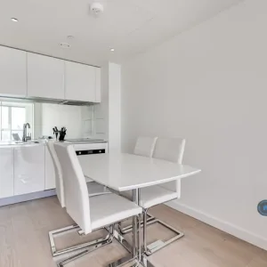 1 bedroom flat in Sky Gardens, ilfracombe, North Devon (1 bed) - Image 4