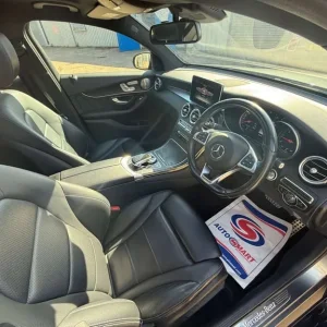 2017 Mercedes GLC 220 D 4Matic AMG Line Premium+ - Image 3