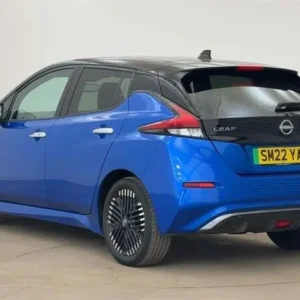2022 Nissan Leaf 110kW N-Connecta 39kWh 5-door electric hatchback - Image 3