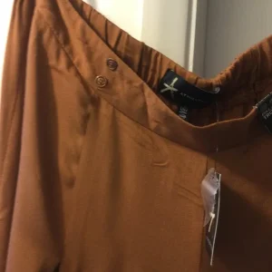 Ladies tan cotton wide-leg trousers - Image 3