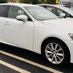 2014 Lexus IS 2494cc 4-door saloon - Image 4