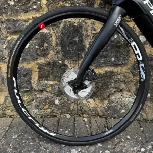 Pinarello Nytro e-road bike - Image 5