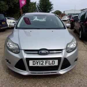 Ford Focus 1.6 TDCi 115 Zetec 5-door Diesel - Image 2