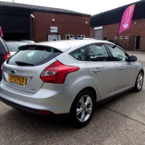 Ford Focus 1.6 TDCi 115 Zetec 5-door Diesel - Image 5