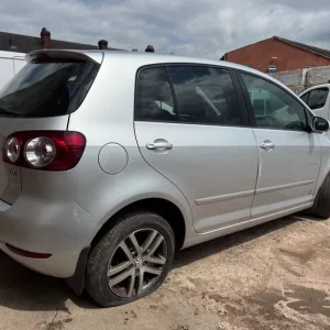 2010 Volkswagen Golf Plus TDI Break - Image 4