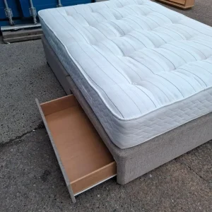 Double divan bed and mattress - Image 4