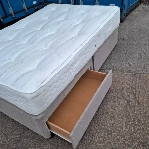 Double divan bed and mattress - Image 5